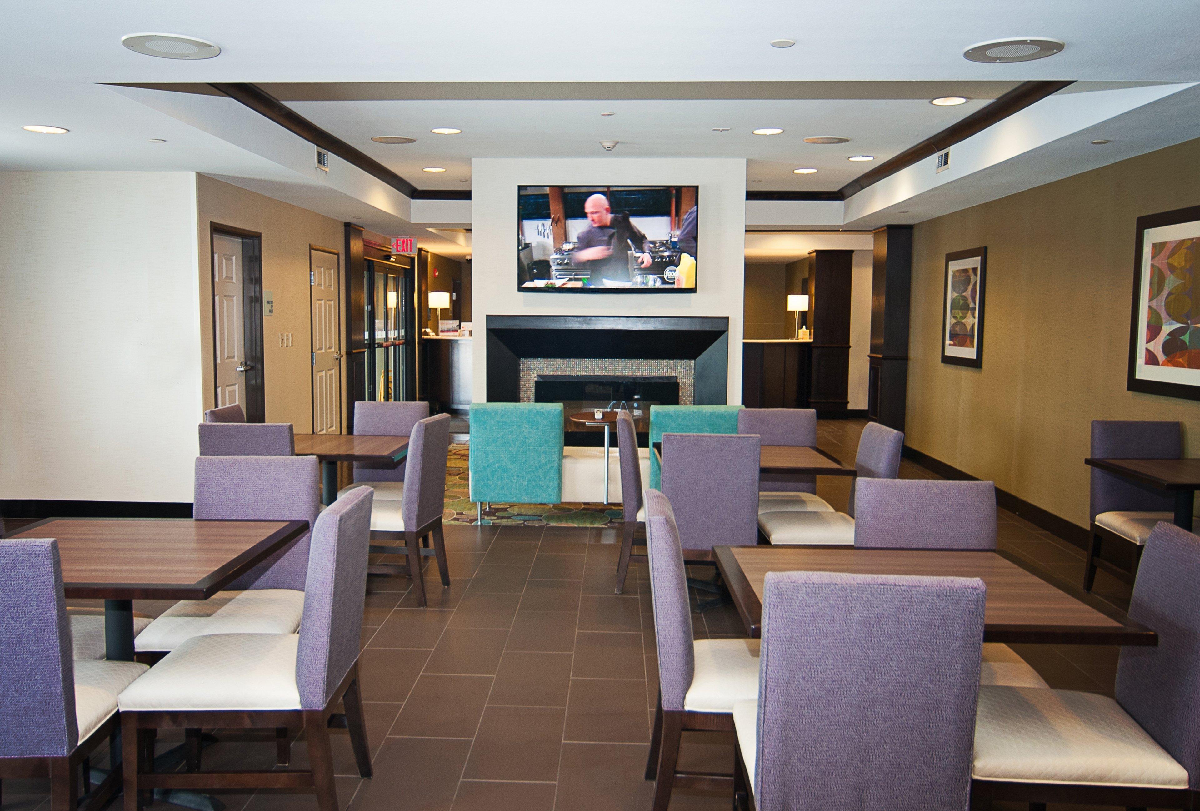 Holiday Inn Express Hotel & Suites Wichita Northeast By Ihg エクステリア 写真