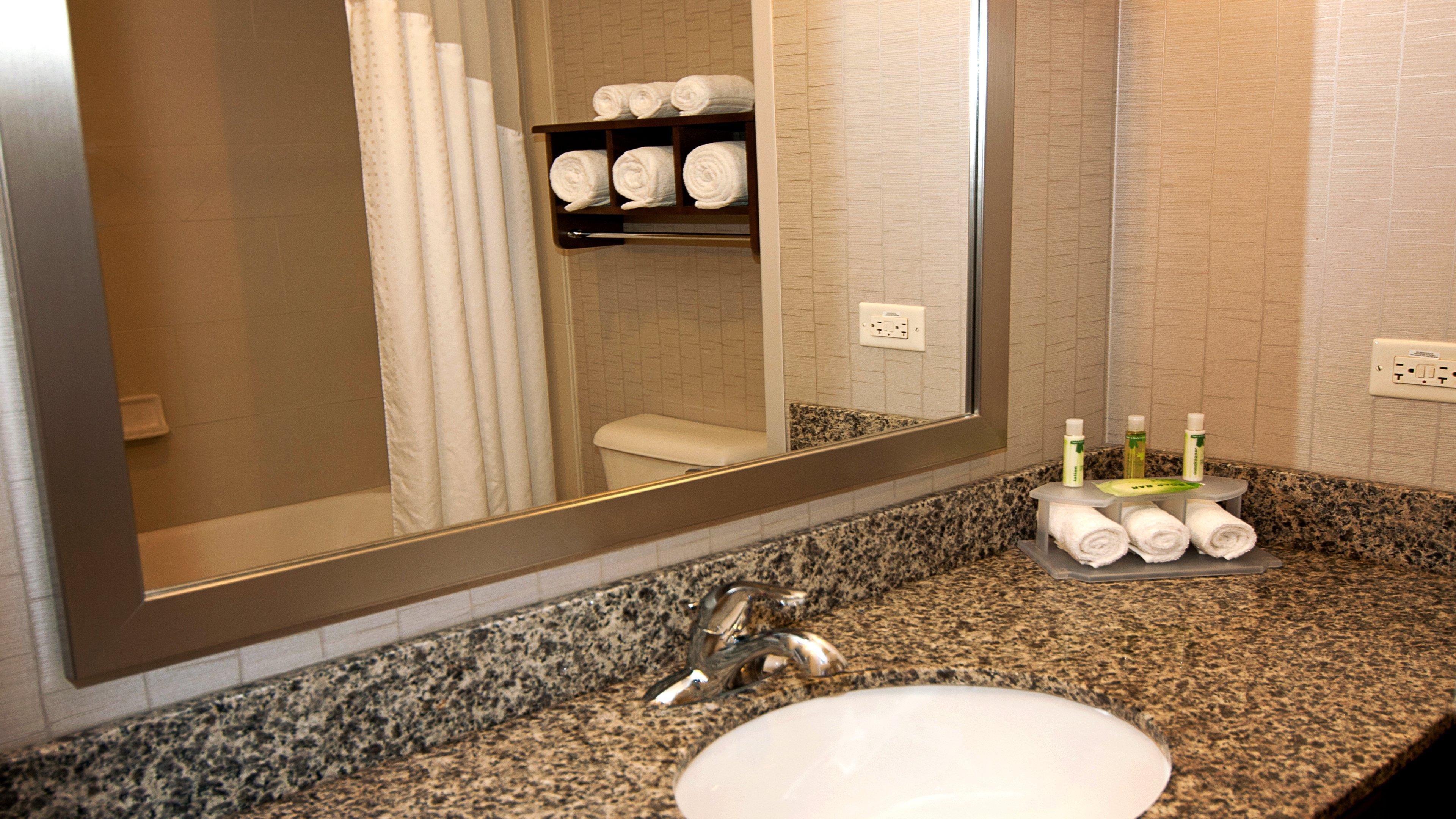 Holiday Inn Express Hotel & Suites Wichita Northeast By Ihg エクステリア 写真